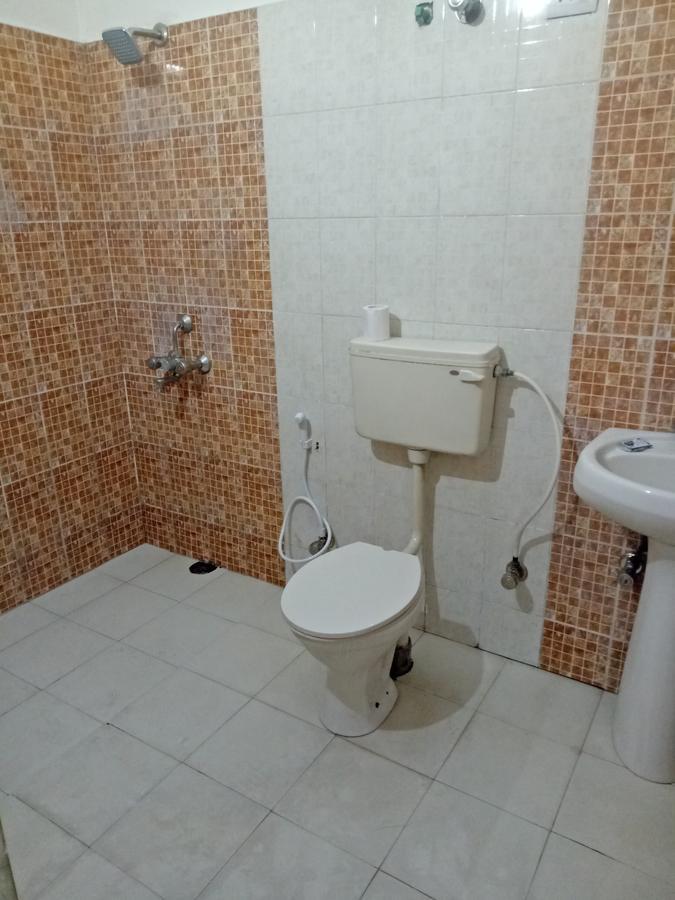 Hotel Nathu Palace New Delhi Ngoại thất bức ảnh